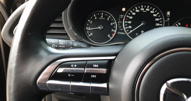 Mazda CX-30 cena 114900 przebieg: 57600, rok produkcji 2021 z Żyrardów małe 379